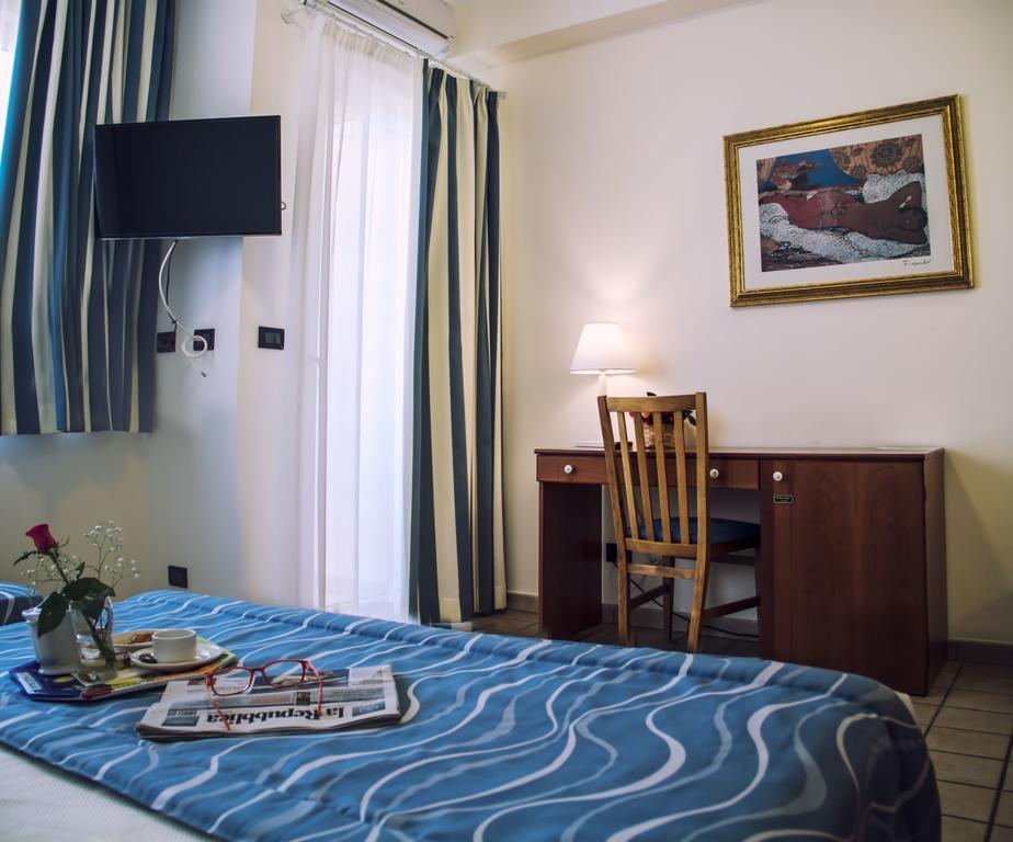 Hotel Sirenetta Изола деле Фемине Екстериор снимка