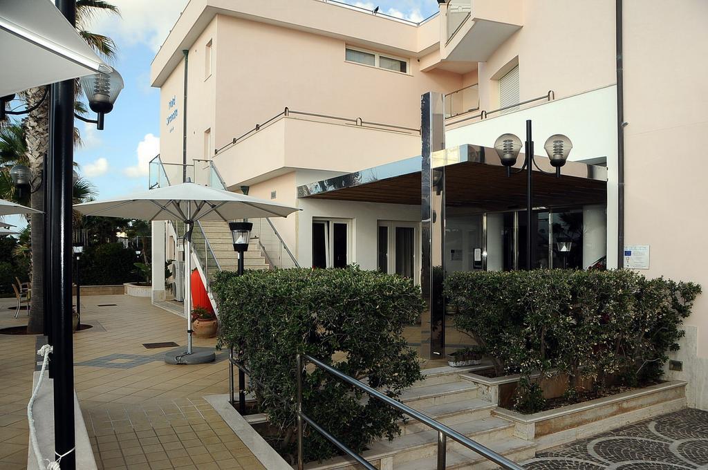 Hotel Sirenetta Изола деле Фемине Екстериор снимка