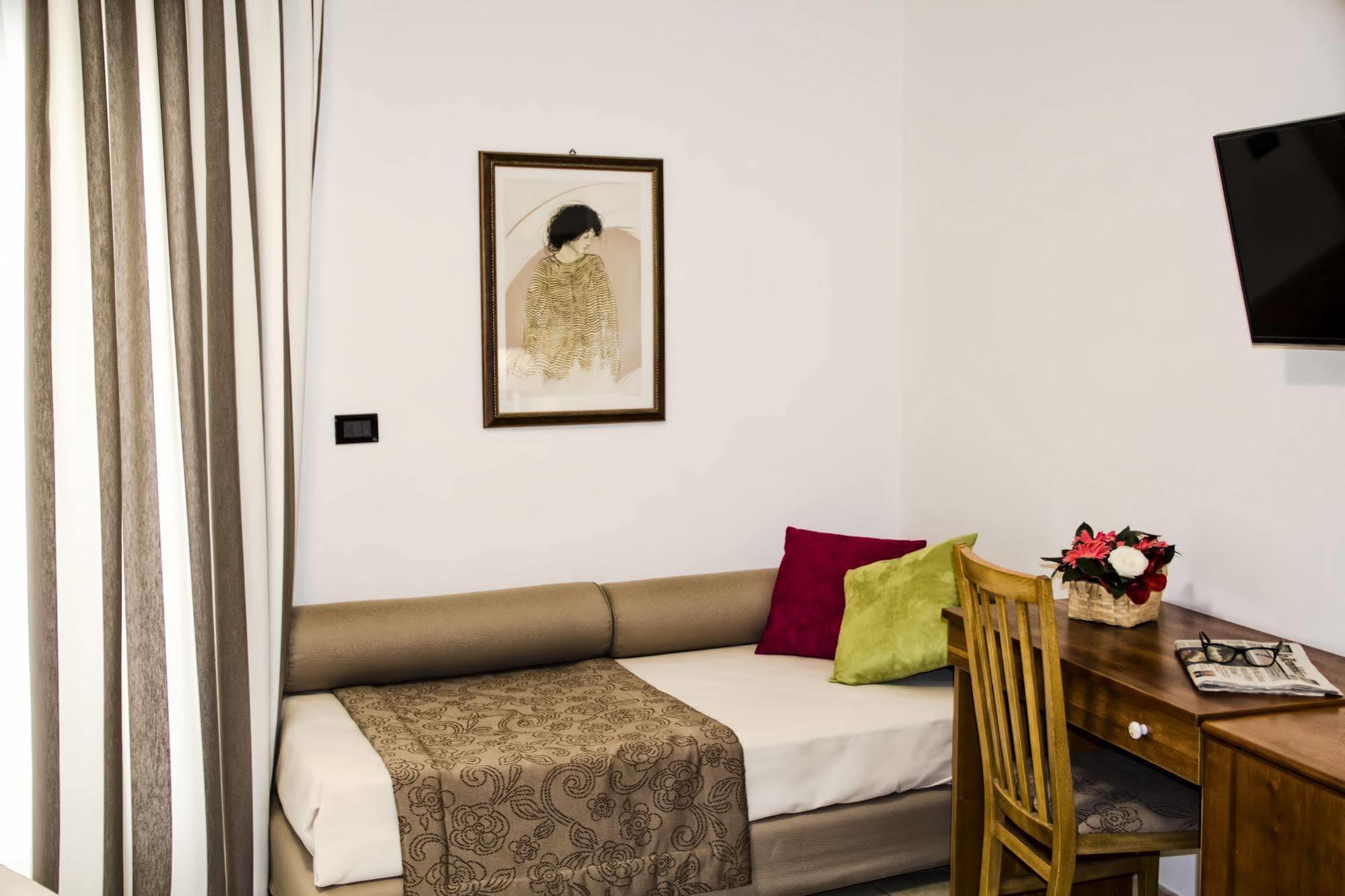 Hotel Sirenetta Изола деле Фемине Екстериор снимка