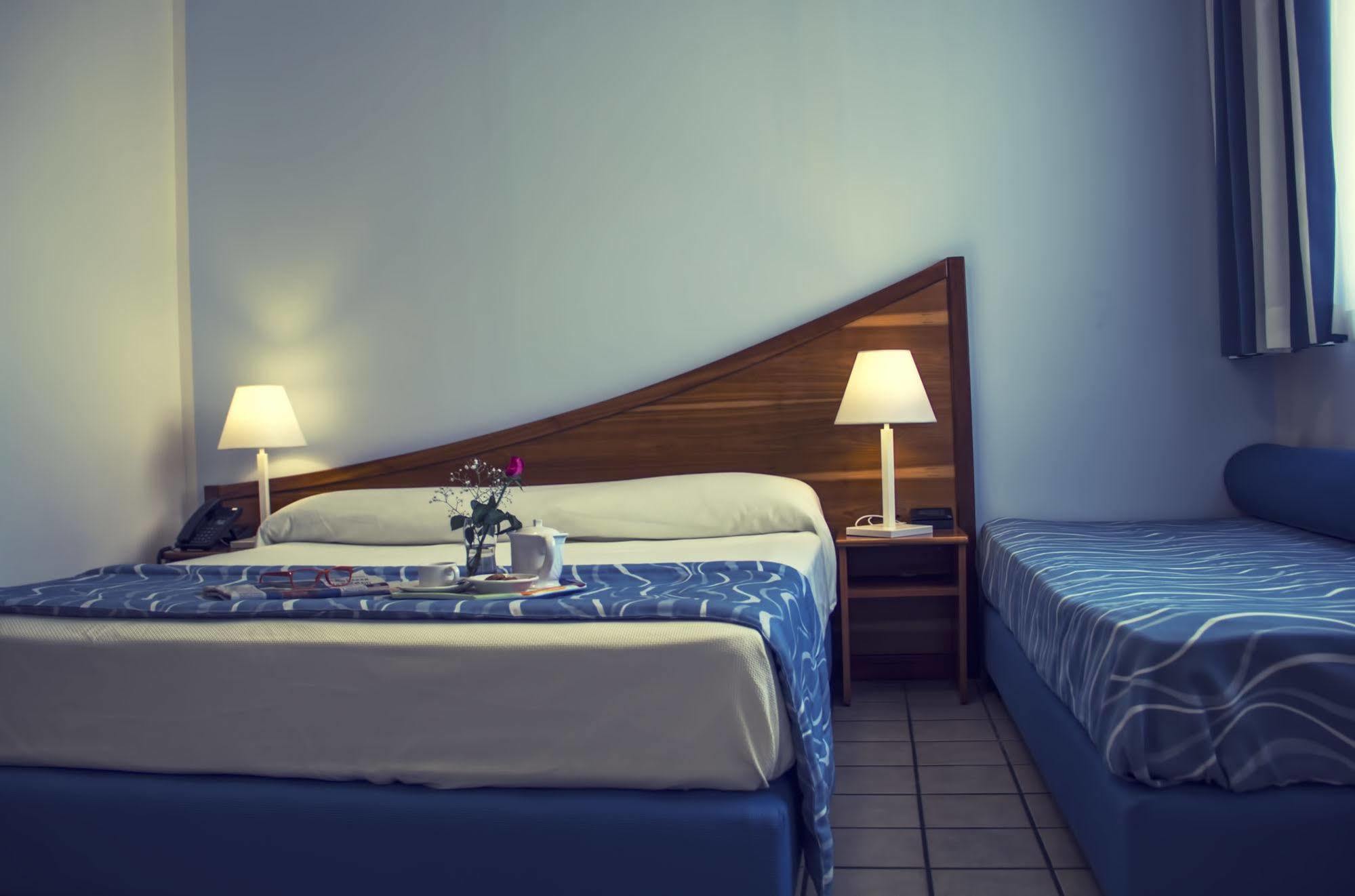 Hotel Sirenetta Изола деле Фемине Екстериор снимка